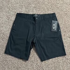 Oakley Shorts Mens 36 Black Sims Chino Slim Fit Golf Casual Stretch Walking